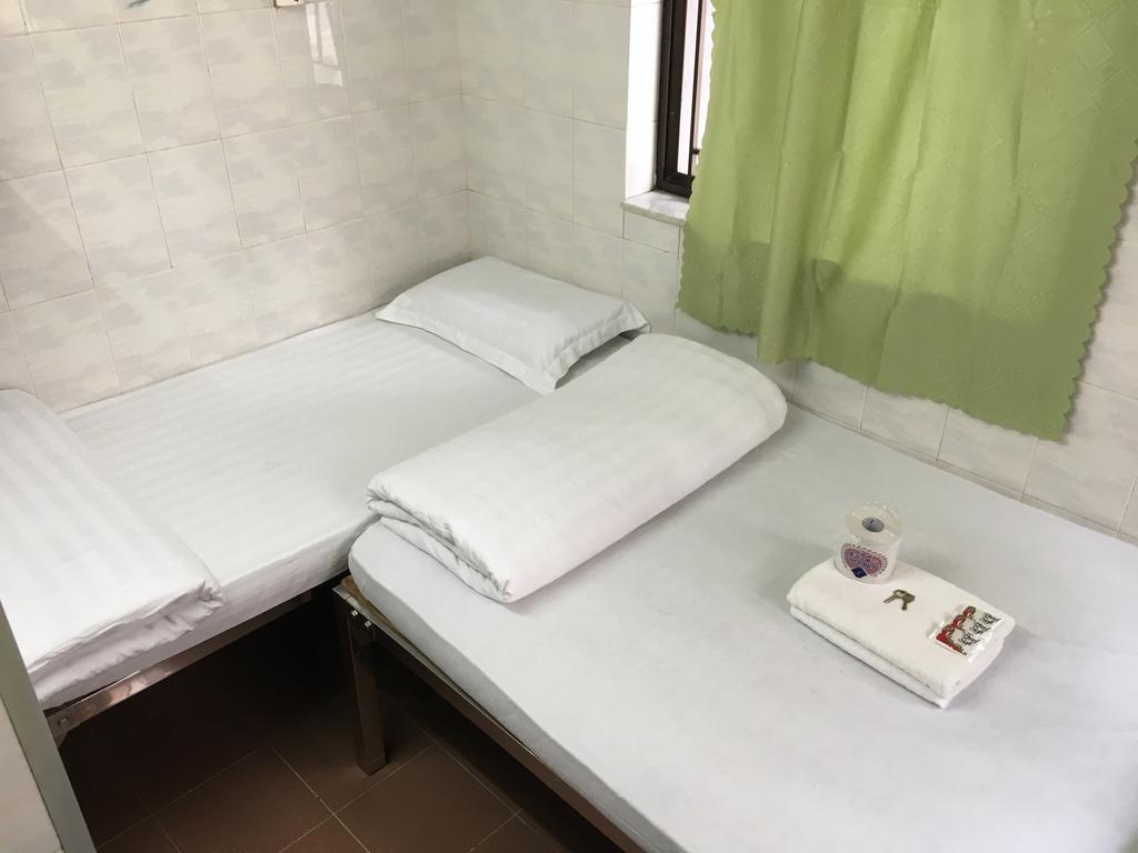 New Yan Yan Guest House Reception 9Th Floor Flat E4 E6 Hong Kong Exterior photo