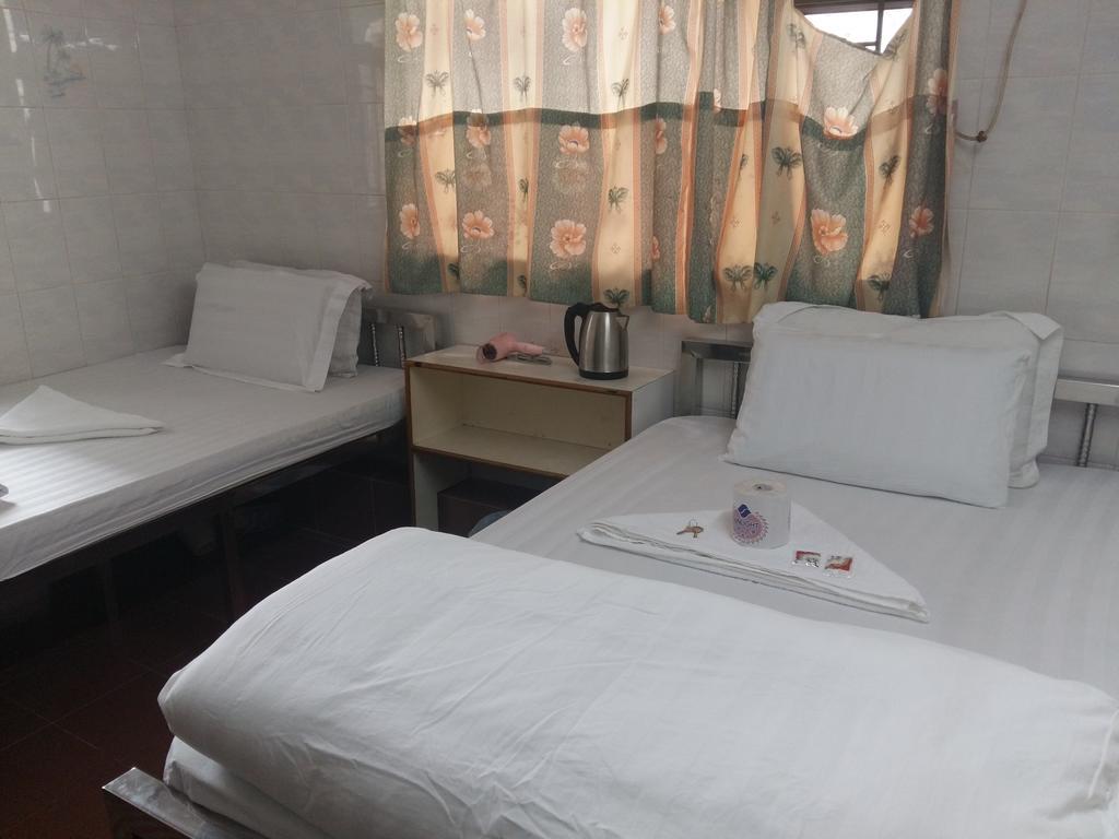 New Yan Yan Guest House Reception 9Th Floor Flat E4 E6 Hong Kong Exterior photo